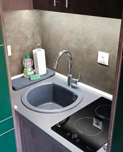 아파트 Tajna037 쿠르셰바츠