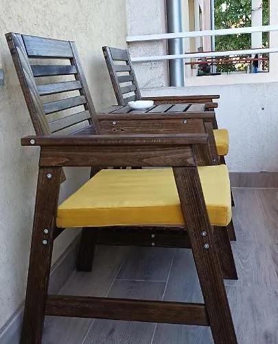 아파트 Tajna037 *